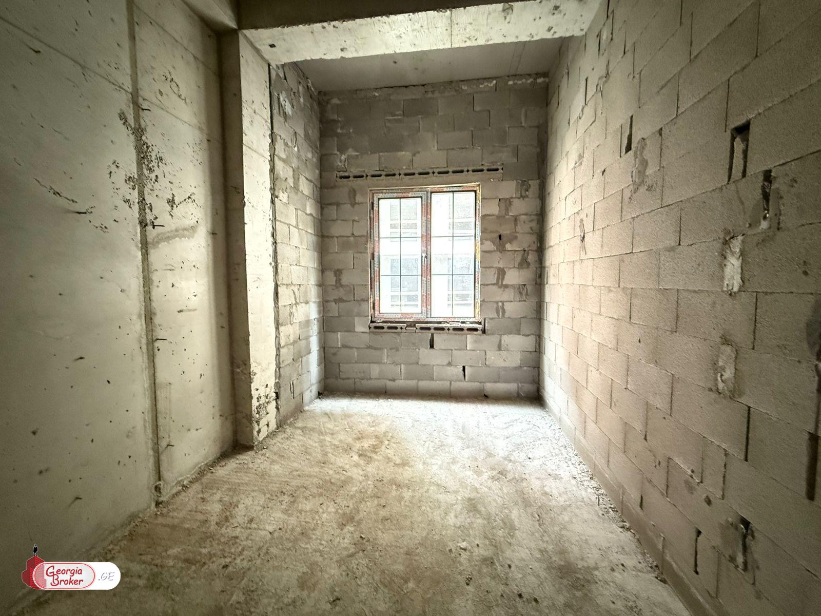 new build 4-room apartment for sale